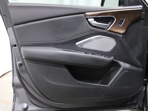 Used 2021 Acura RDX AWD w/ Advance Package image 11
