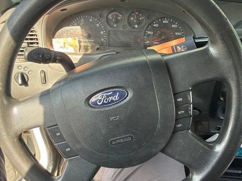 Used 2005 Ford Ranger XLT RWD image 5