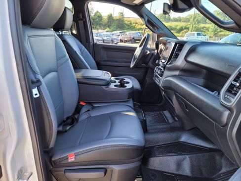 New 2025 RAM 4500 Tradesman w/ Safety Group image 12