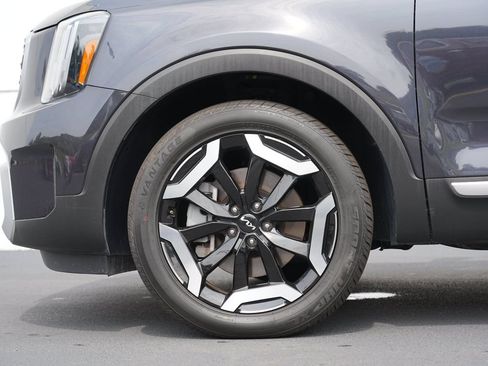 Used 2025 Kia Telluride S AWD/4WD image 11
