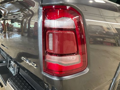 Used 2022 RAM 1500 Laramie AWD/4WD image 29