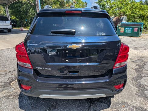 Used 2022 Chevrolet Trax LT AWD/4WD image 5