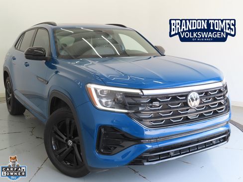 Used 2025 Volkswagen Atlas Cross Sport SEL R-Line AWD/4WD image 1