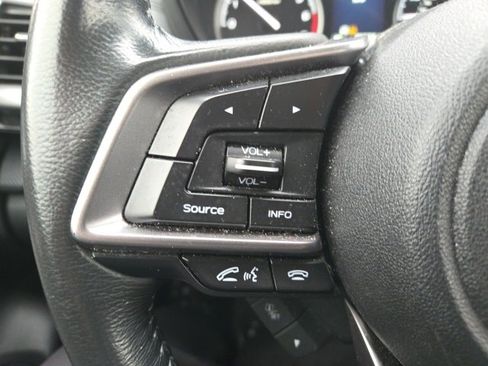 Used 2023 Subaru Forester Premium image 3