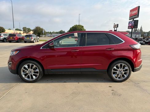 Used 2017 Ford Edge Titanium w/ Equipment Group 301A AWD/4WD image 5