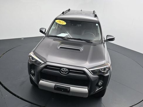 Used 2022 Toyota 4Runner TRD Off-Road Premium AWD/4WD image 25