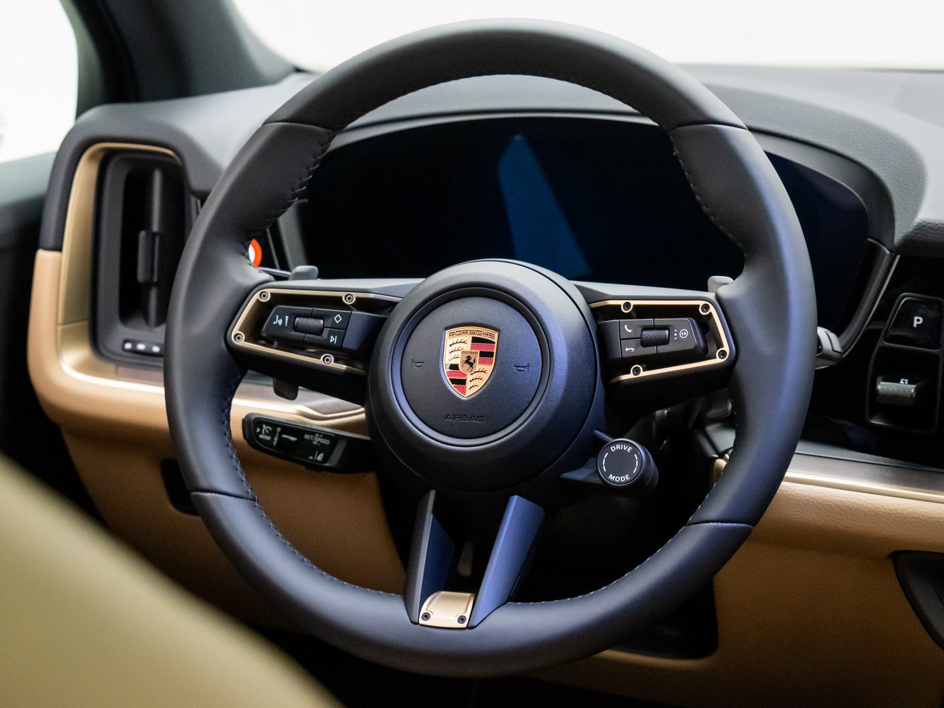 Certified 2026 Porsche Cayenne AWD/4WD image 12