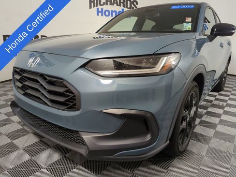Certified 2025 Honda HR-V Sport image 1