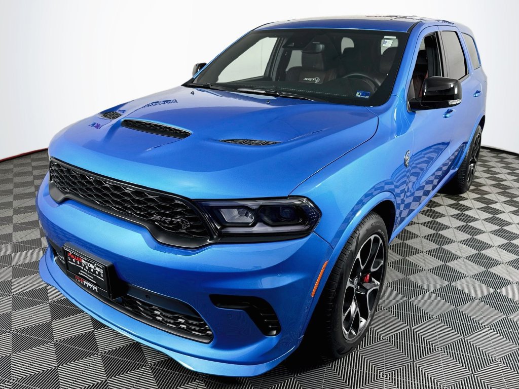 Used 2026 Dodge Durango SRT Hellcat w/ Premium Group AWD/4WD image 3