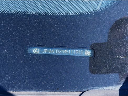 Used 2021 Lexus IS 300 w/ Accessory Package image 36