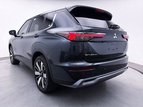 New 2025 Mitsubishi Outlander SE AWD/4WD image 5