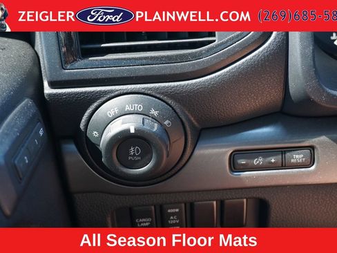 Used 2021 Nissan Titan PRO-4X w/ Pro-4x Convenience Package AWD/4WD image 29