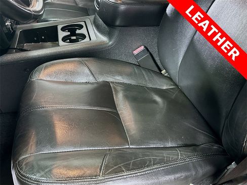 Used 2010 Chevrolet Silverado 1500 LTZ image 19