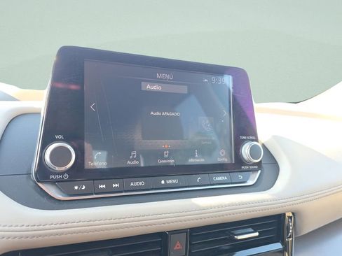 Used 2021 Nissan Rogue SV image 19