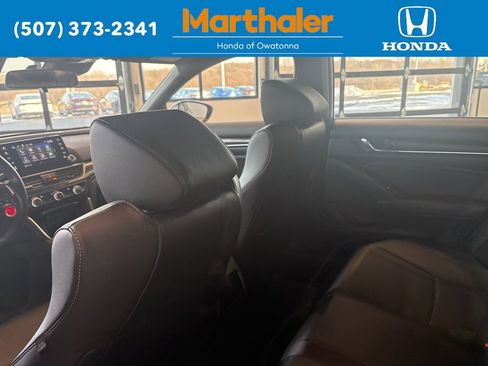 Used 2022 Honda Accord Sport image 13