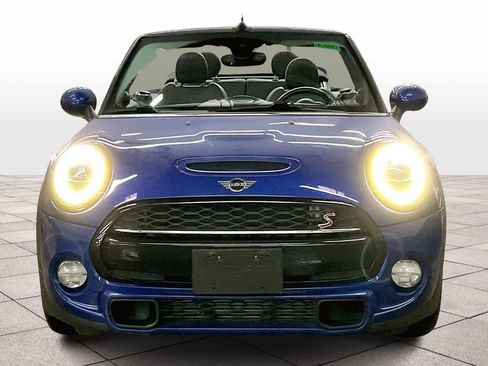 Used 2019 MINI Cooper S w/ Premium Package image 3