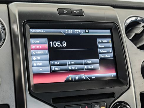 Used 2014 Ford F150 FX4 w/ Equipment Group 402A Luxury AWD/4WD image 31