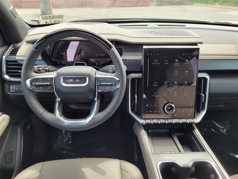 New 2025 GMC Acadia Elevation w/ Super Cruise Package image 10