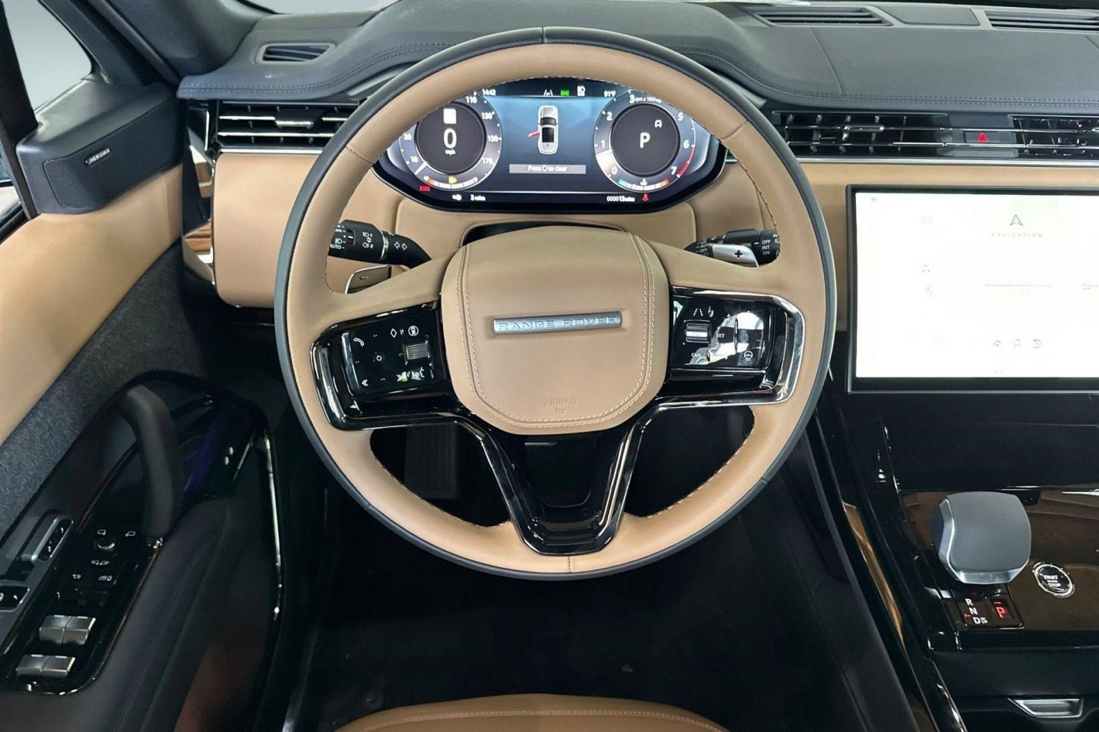 New 2026 Land Rover Range Rover Sport Dynamic SE AWD/4WD image 17