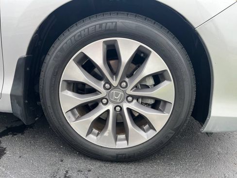 Used 2013 Honda Accord EX image 12