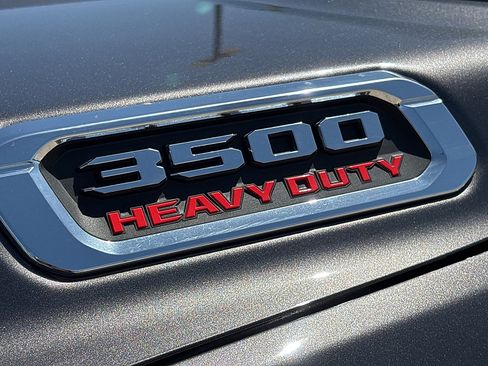 Used 2026 RAM 3500 Big Horn AWD/4WD image 9