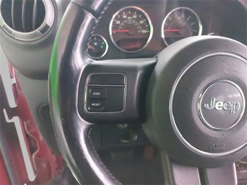 Used 2012 Jeep Wrangler Unlimited Sport image 17