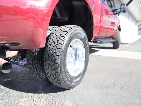 Used 2006 Ford F350 4x4 SuperCab DRW Super Duty image 12