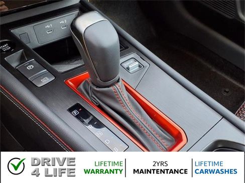 Used 2025 Nissan Kicks SR image 17