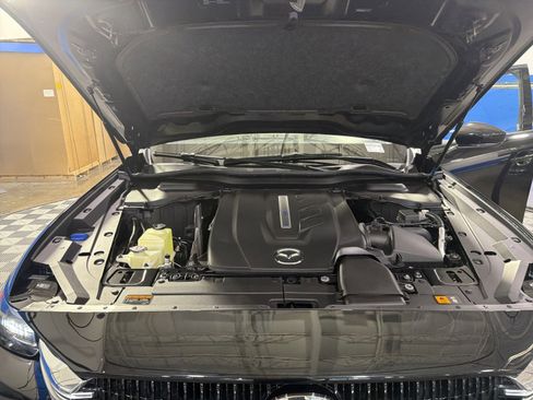 Used 2024 MAZDA CX-90 Plug-In Hybrid w/ Preferred AWD/4WD image 38