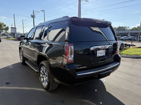 Used 2018 GMC Yukon Denali image 4