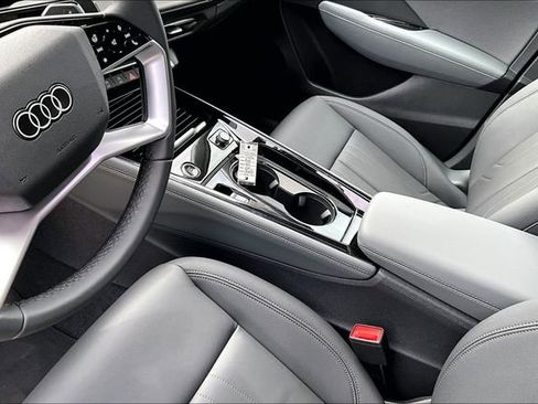 New 2026 Audi Q3 quattro 2.0T AWD/4WD image 14