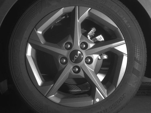 Used 2025 Kia K4 FWD image 14