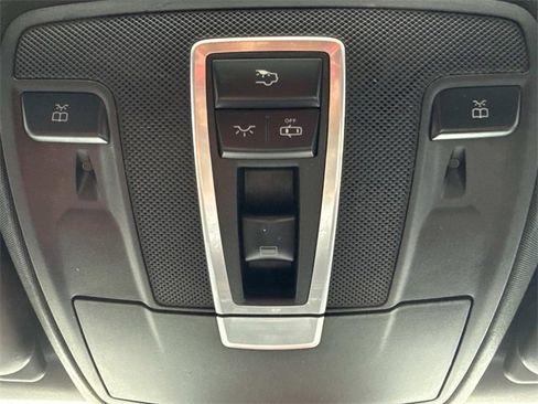 Used 2019 Mercedes-Benz GLE 400 4MATIC image 18