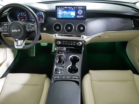 Used 2023 Kia Stinger GT-Line w/ Sun & Sound Package image 10