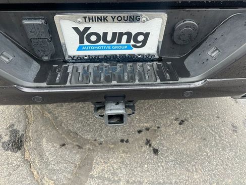 Used 2024 GMC Sierra 1500 Denali Ultimate image 12