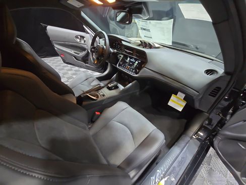 New 2025 Nissan Z Performance w/ Floor Mat Package image 18