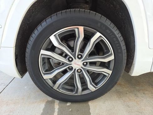 Used 2020 GMC Terrain Denali w/ GMC Pro Grade Package AWD/4WD image 70