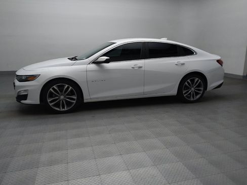 Used 2021 Chevrolet Malibu LT image 2