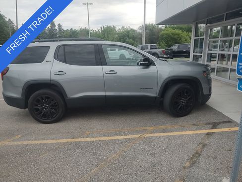 Used 2023 GMC Acadia SLT w/ Elevation Edition AWD/4WD image 5