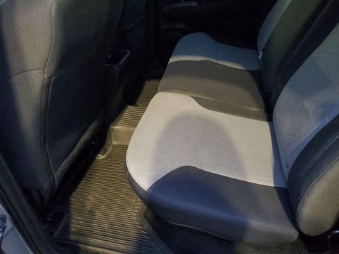 Used 2021 Toyota Tacoma TRD Sport w/ Technology Package image 20