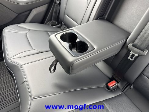 Certified 2025 Ford Mustang Mach-E Premium image 24