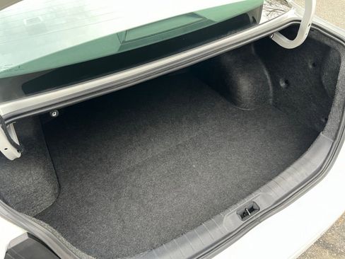 Used 2025 Nissan Altima 2.5 SV image 24