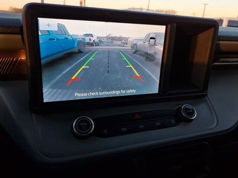 Used 2024 Ford Maverick Lariat image 18