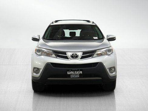 Used 2015 Toyota RAV4 XLE AWD/4WD image 8