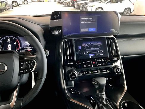 New 2026 Lexus LX 600 4WD w/ Luxury Package image 7