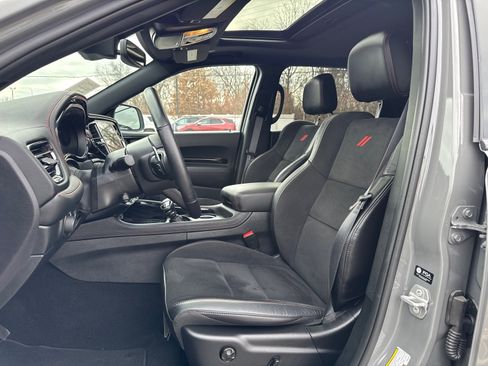 Used 2025 Dodge Durango GT image 10