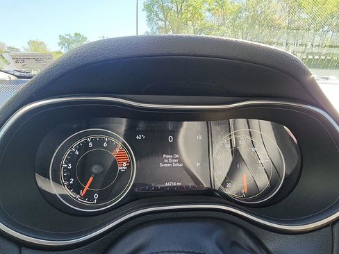 Used 2021 Jeep Cherokee Trailhawk w/ Technology Group AWD/4WD image 16