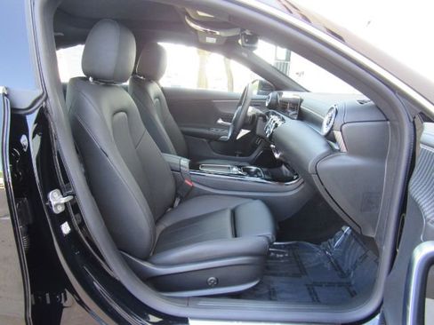 Used 2024 Mercedes-Benz CLA 250 CLA w/ Exclusive Package image 19