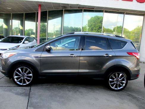 Used 2014 Ford Escape SE w/ SE Chrome Package image 5