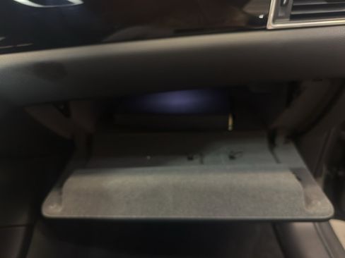 Used 2017 Porsche Macan image 24